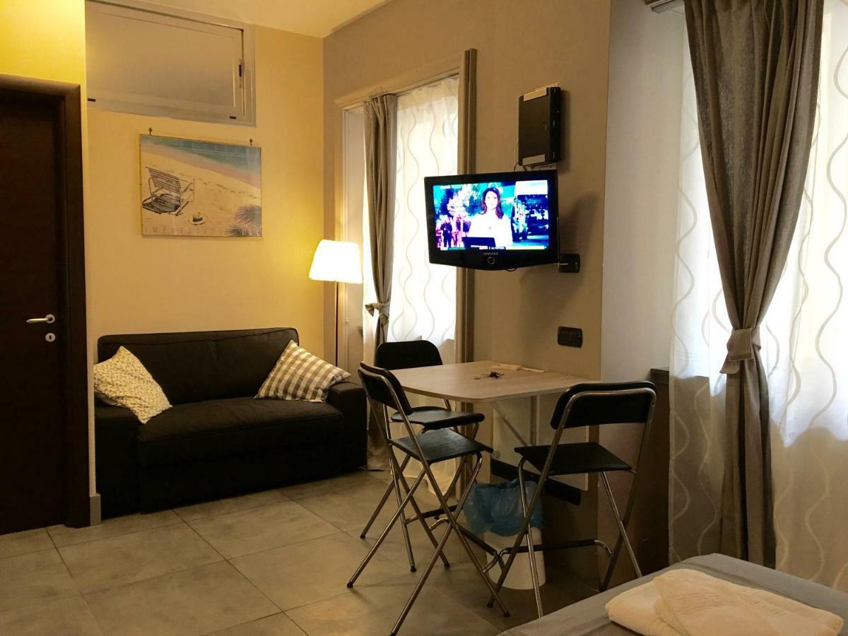 Two Sisters Suites Napoli Esterno foto